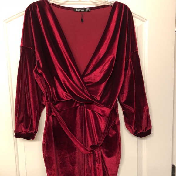 boohoo red velvet dress